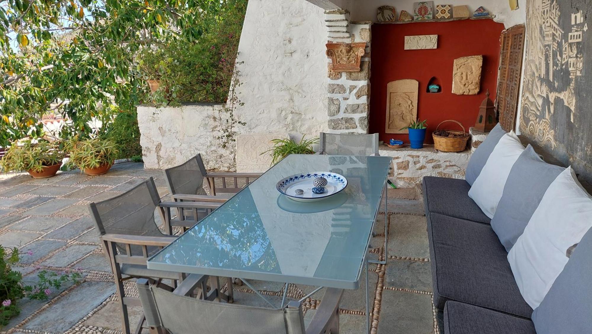 Rallou House Hydra المظهر الخارجي الصورة