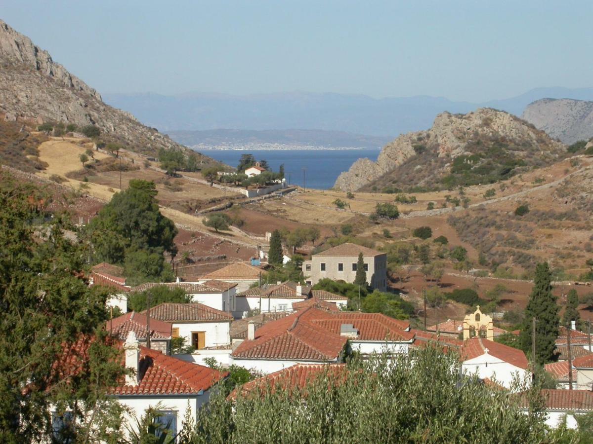 Rallou House Hydra المظهر الخارجي الصورة